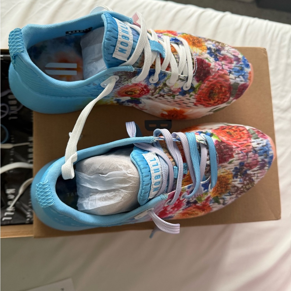 NOBULL women’s Journey in Floral 8.5